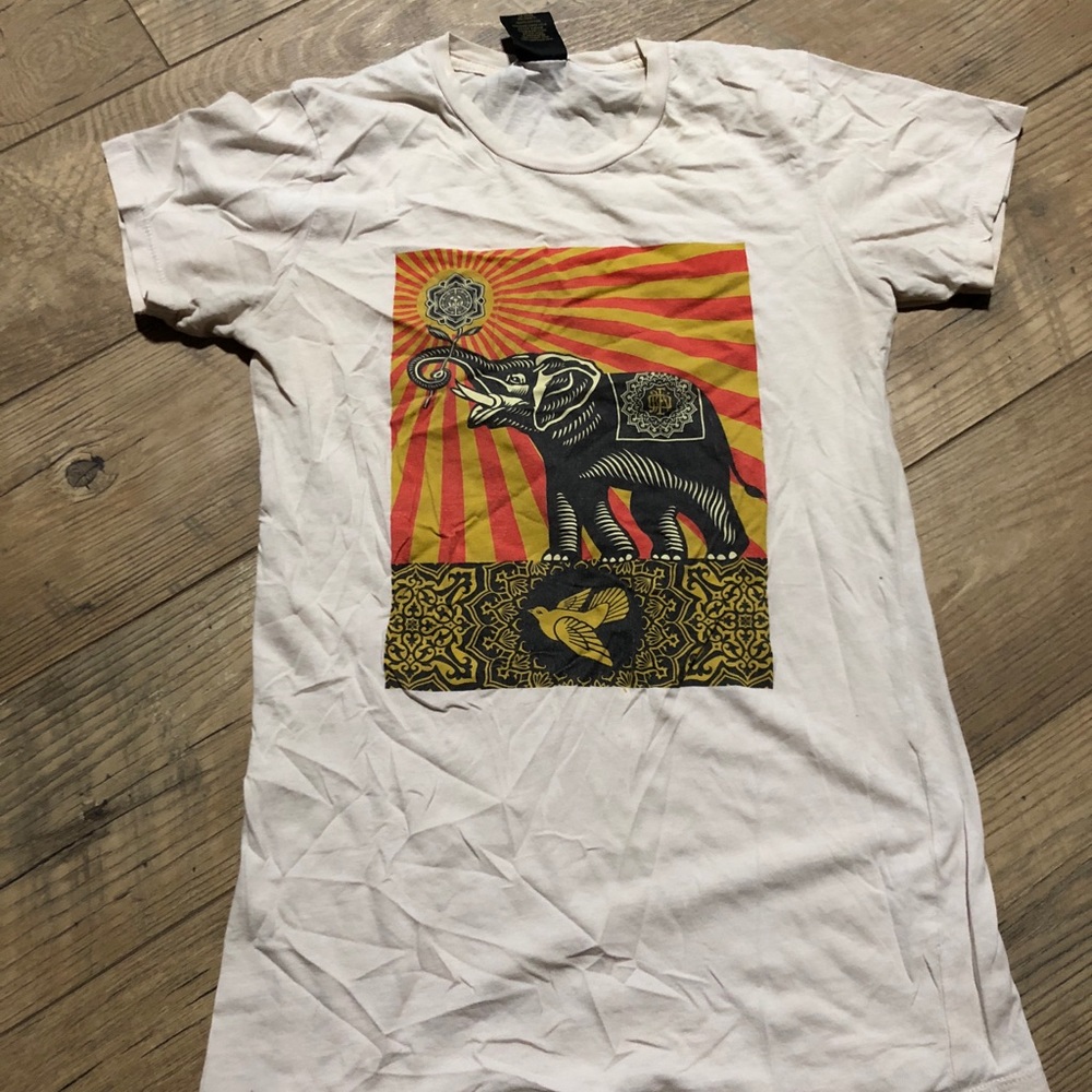 Obey Tee